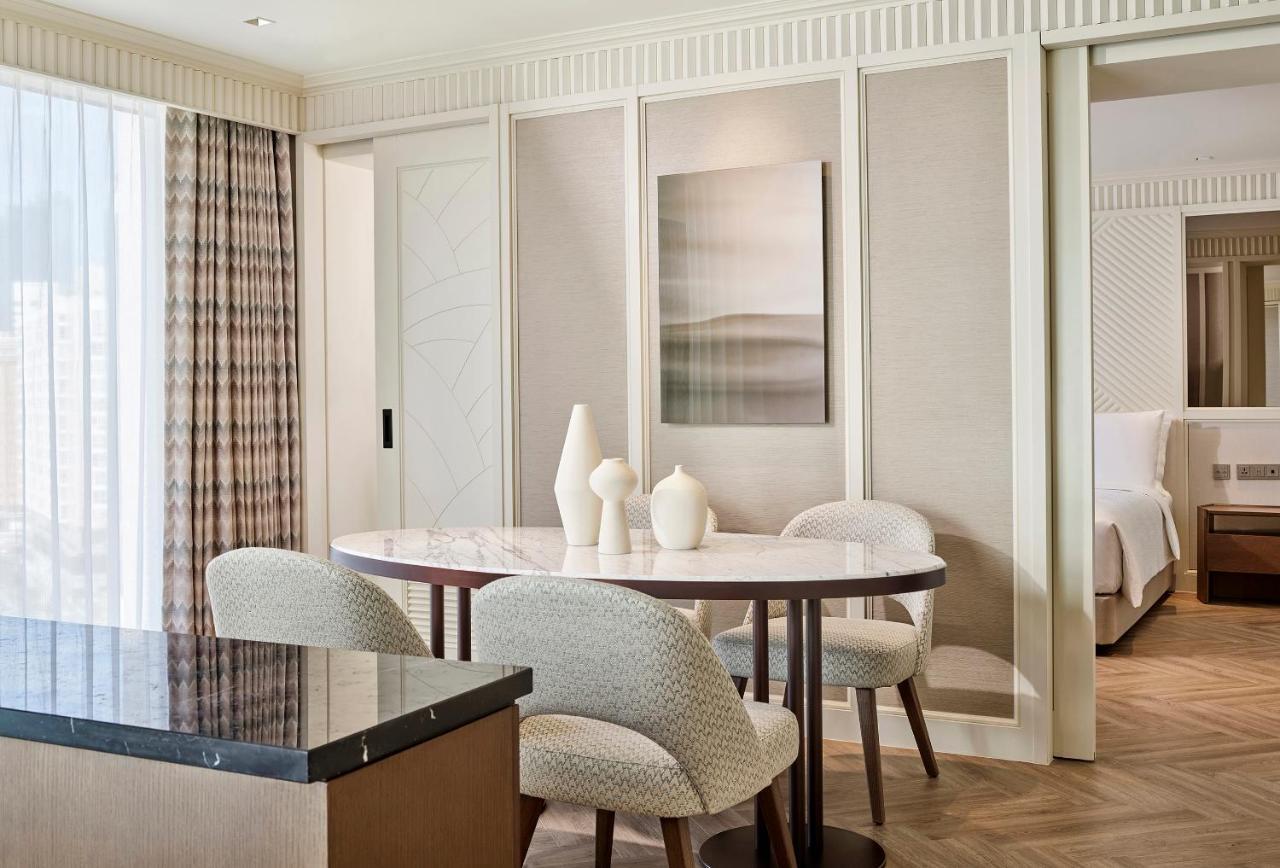 Grand Josun Busan Exterior foto A suite at The London West Hollywood